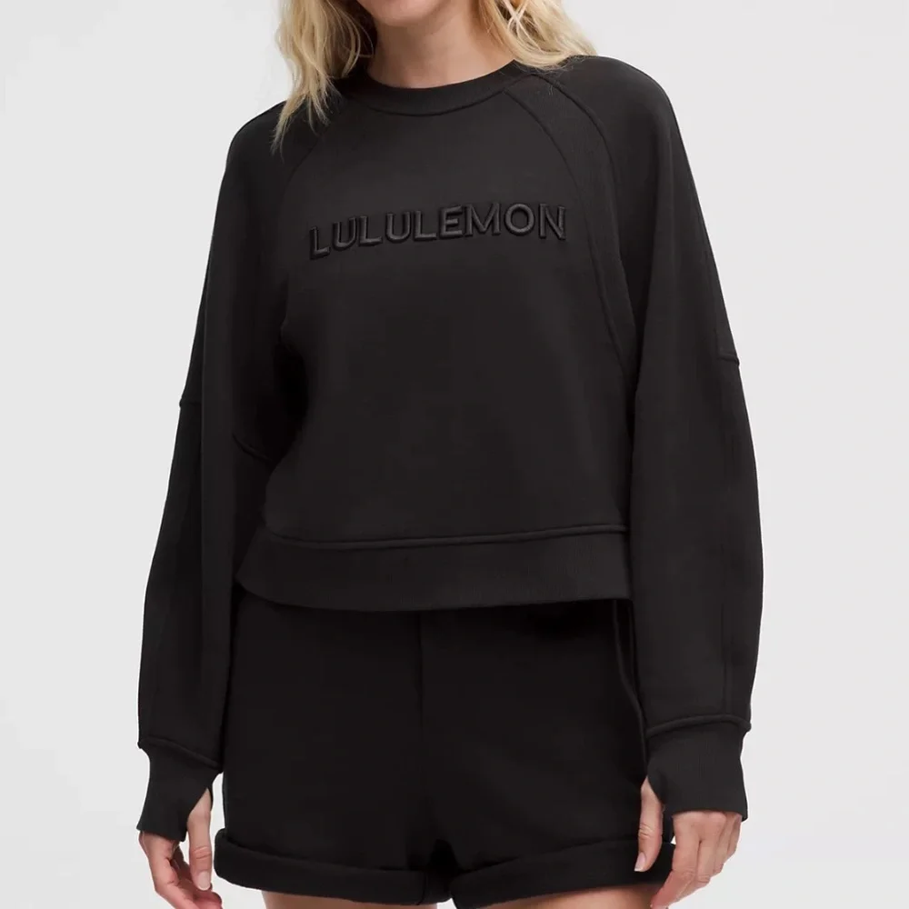 lululemon athletica Women's Black Sweatshirt - Picture 1 of 7